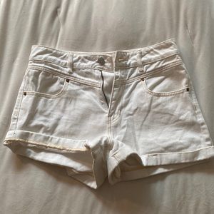 Pacsun Mom shorts, size 26, white and cream, great condition